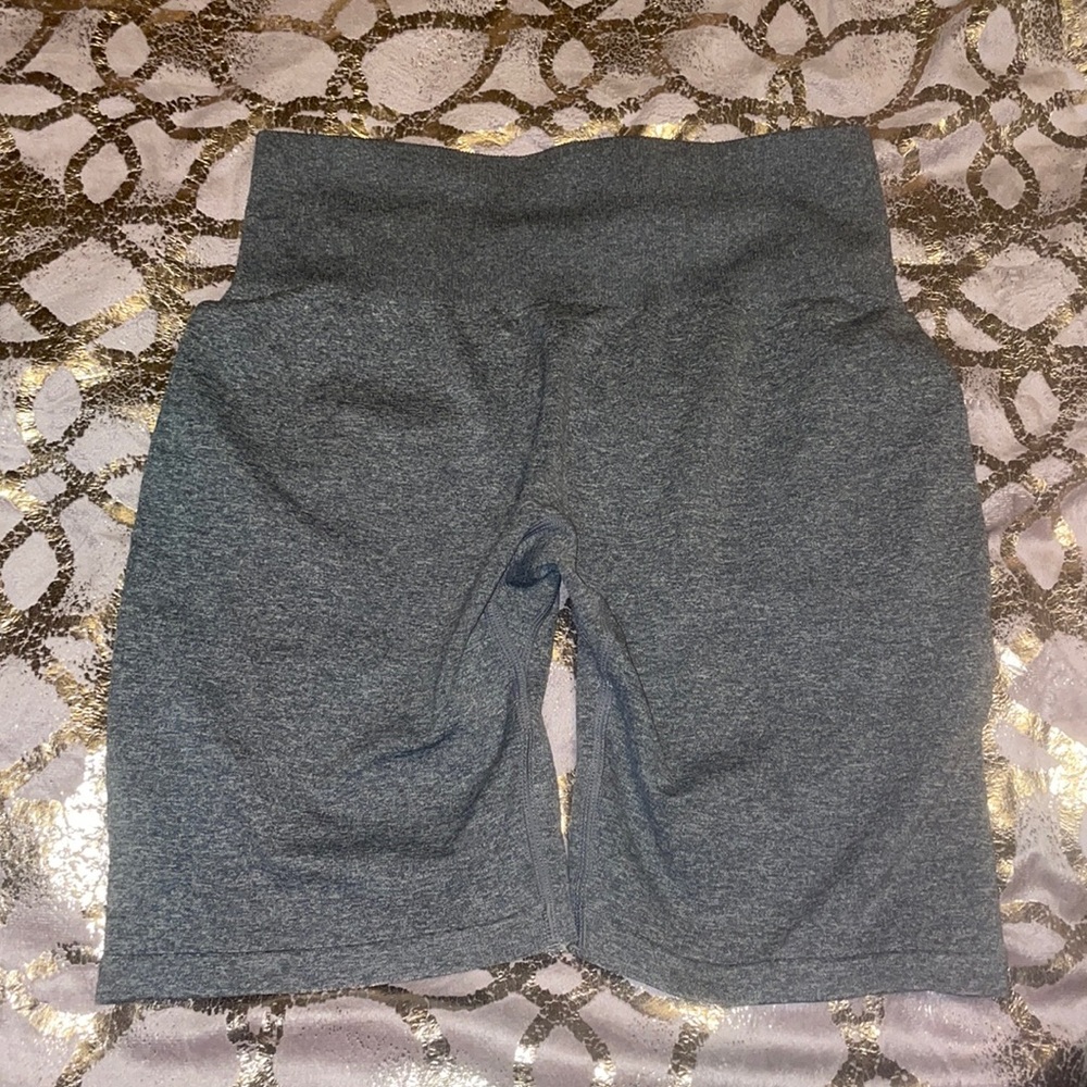 Never worn!